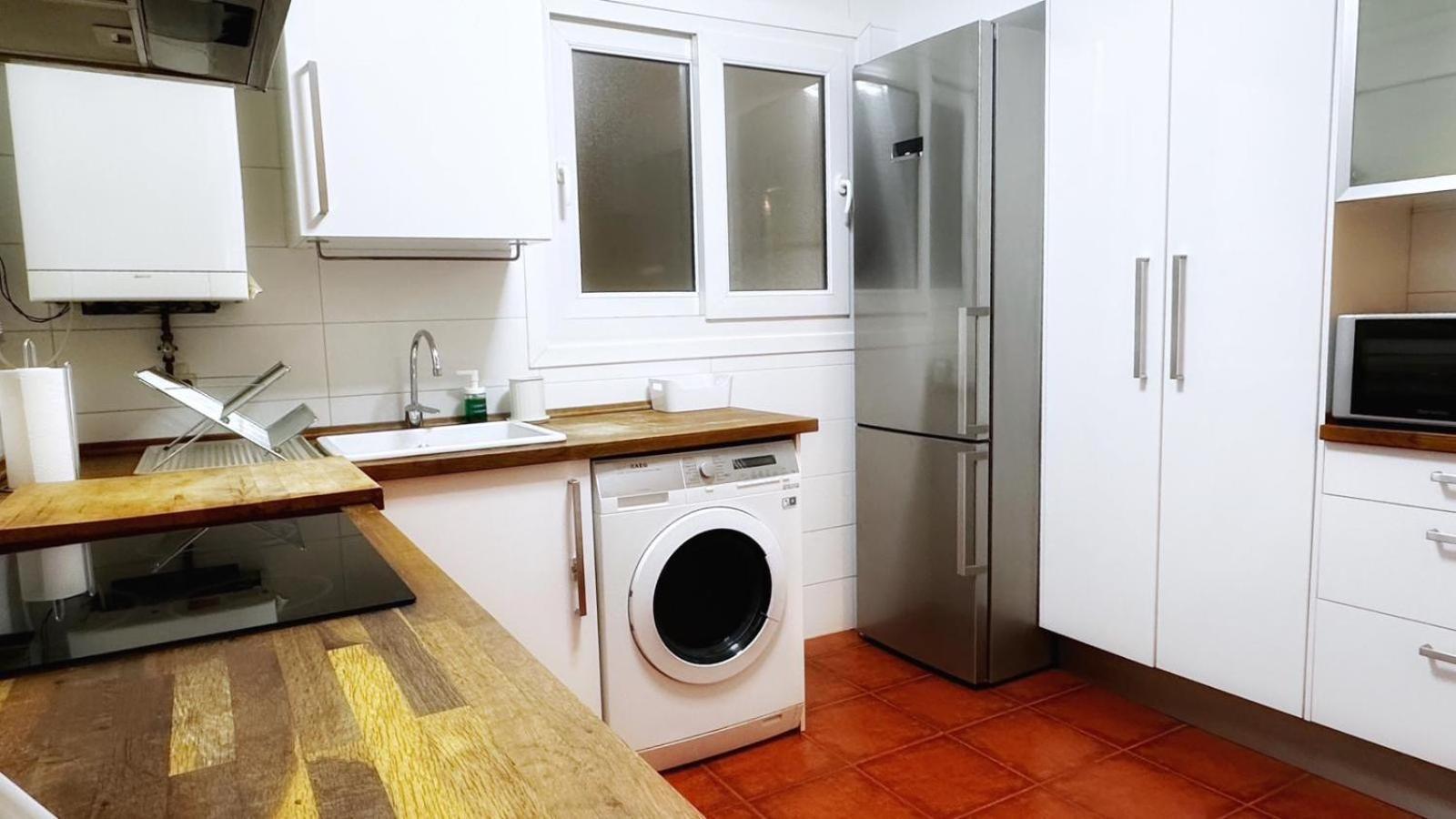 Appartement Vivienda Turistica Ciudad Jardin Con Tranquilidad Y Wifi à Bilbao Extérieur photo